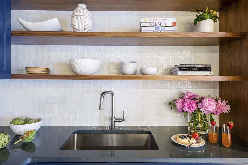 Amy Lynn Interiors Boston Wormwood 2